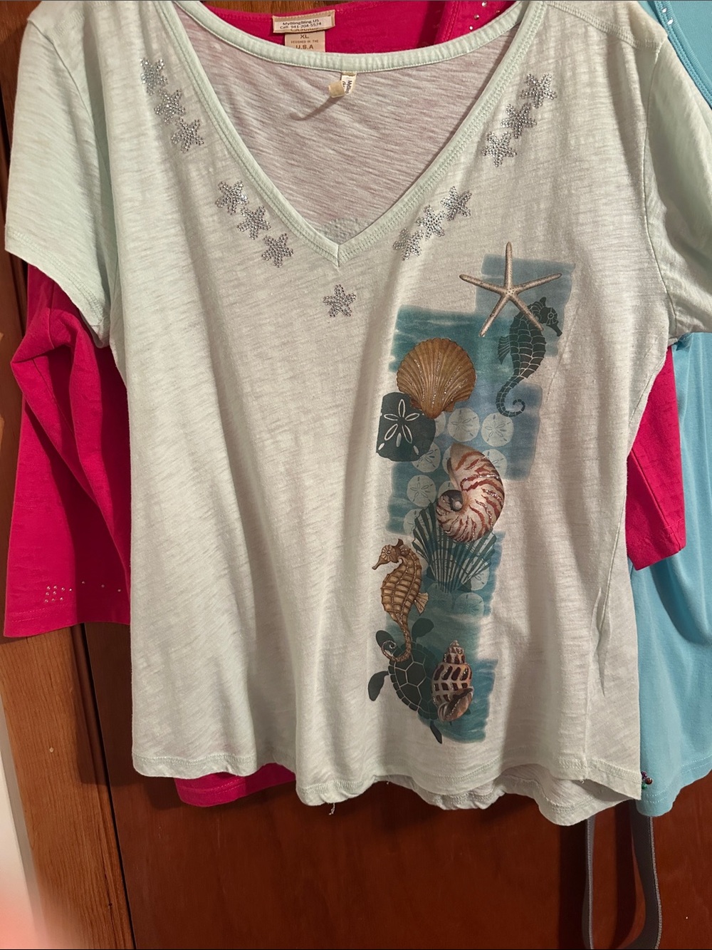 Hand Crafted Mint Green V-Neck Coastal Motif Tee
